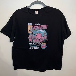 Romwe Oversized Graphic T-shirt Women’s Small